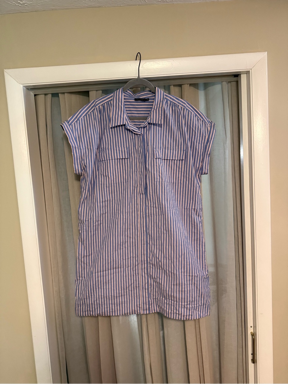Vineyard Vines Blue & pink Vertical Stripe Short-Sleeve Shirt Dress